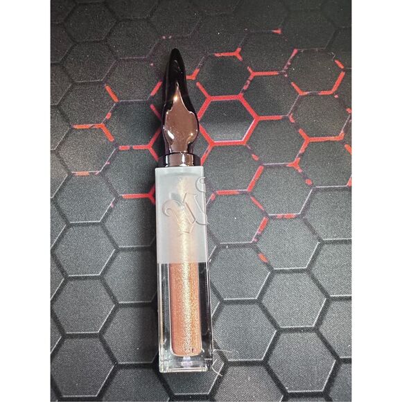 Urban Decay 24/7 Glaze-On Shimmer Liquid Eyeshadow Color: Sugar Twist - rose gol - Picture 1 of 5